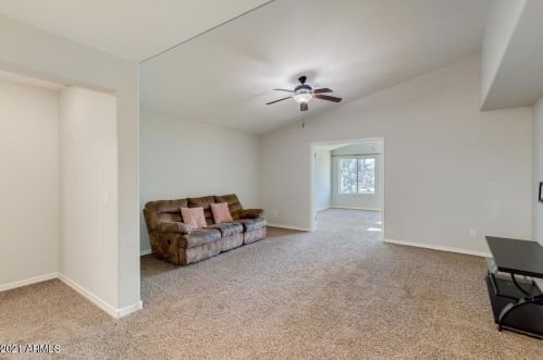 2126 Aire Libre Ave, Phoenix AZ 85022 exterior