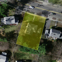847 Dedham St, Newton MA  02459-3413 aerial view