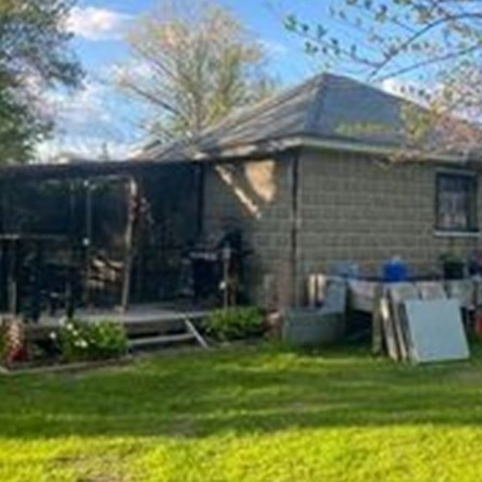 14 Main St, Sutton MA 01590-1615 exterior