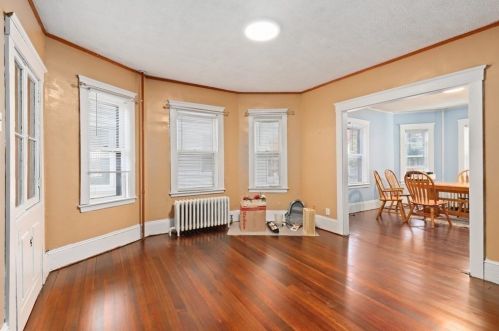 27 Newton St, Everett MA 02149-1722 exterior