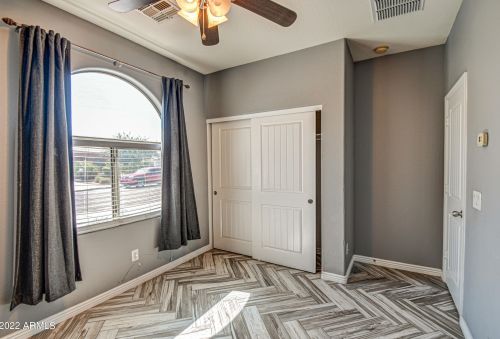 4217 73 Dr, Phoenix AZ 85033-2512 exterior