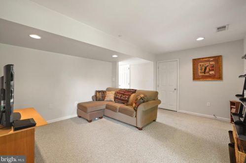 5356 Tarkington Pl, Columbia MD 21044-5407 exterior