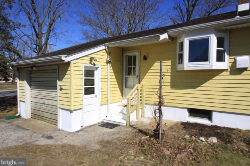 304 Main St, West Deptford NJ 08051-1031 exterior