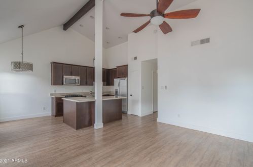 1124 Belmont Ave, Phoenix AZ 85051-6765 exterior