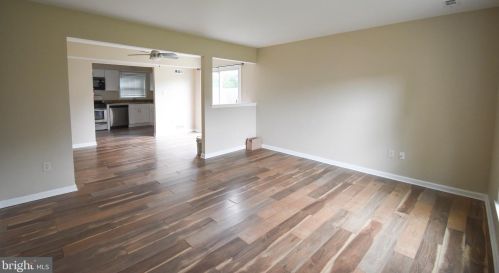 31 Spar Dr, Erial NJ  08081-2301 exterior