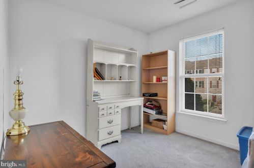 101 Cambridge Ct, West Deptford NJ 08096-6875 exterior