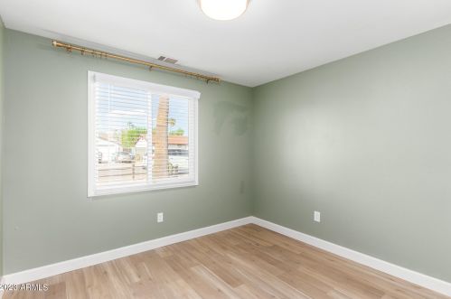 3607 Crocus Dr, Phoenix AZ 85032-5420 exterior