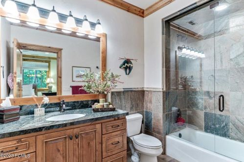 4712 Pace Dr, Park City UT 84098-6631 exterior