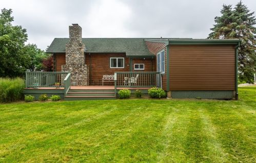 550 Hart St, Dighton MA  02715-1407 exterior