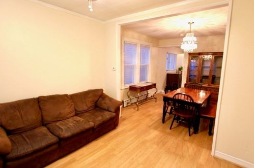 549 Washington Ave, Chelsea, MA 02150-3617