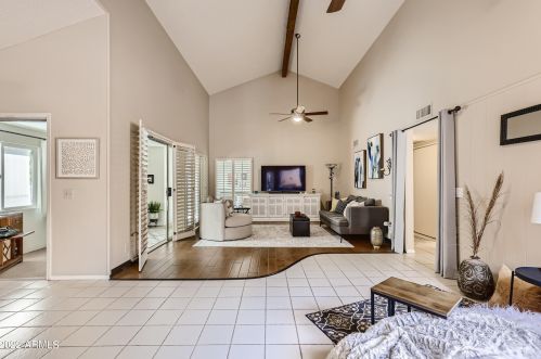 2916 Altadena Ave, Phoenix AZ 85029-3403 exterior