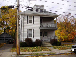 75 Floral St, Newton, MA 02461-1543