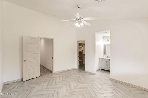 4837 84 Dr, Phoenix AZ 85037-1252 exterior