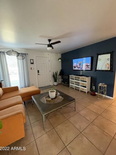 733 Coolidge St, Phoenix AZ 85015-4009 exterior