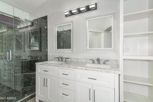 1338 Angela Dr, Phoenix AZ 85032-2348 exterior