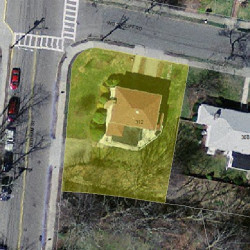 312 Woodcliff Rd, Newton MA 02461-2128 aerial view
