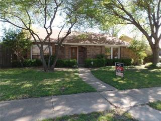 7110 Wills Dr, Garland TX  75043-6623 exterior