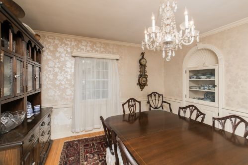 145 Salem Rd, Topsfield MA 01983-2515 exterior