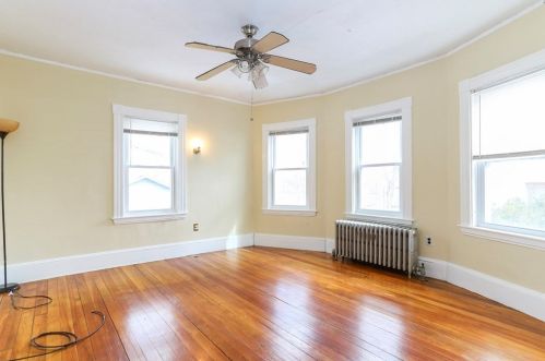 29 Fairview St, Dedham MA 02026-3254 exterior