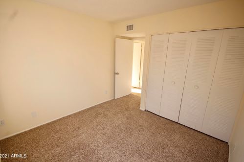 2007 56 Ave, Phoenix AZ 85031-2514 exterior