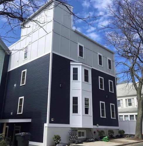 27 Suffolk St, Chelsea MA  02150-3424 exterior