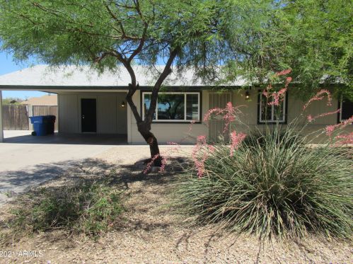 6819 Beatrice St, Phoenix, AZ 85043-2361