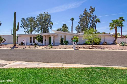 4415 Becker Ln, Phoenix, AZ 85028-3019