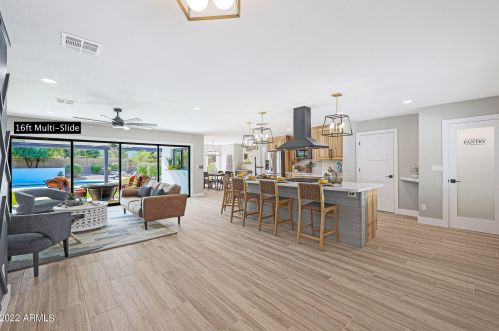 4233 Cholla St, Phoenix AZ  85029-3801 exterior