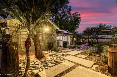 18824 30th St, Phoenix AZ  85050-3412 exterior