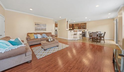 2293 Pebblestone Way, Lemont IL 60490-5062 exterior