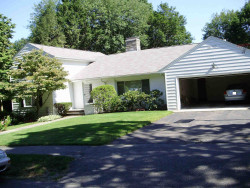 91 Littlefield Rd, Newton, MA 02459-3010