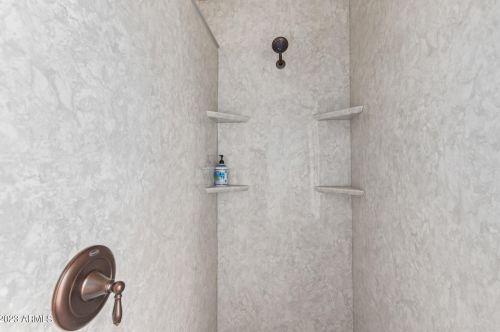 15826 5th Dr, Phoenix AZ  85023-7435 exterior