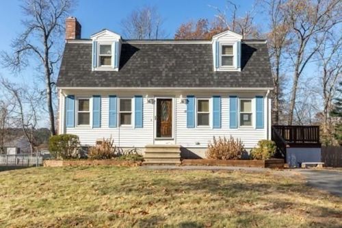 178 C St, Dracut, MA 01826-2156