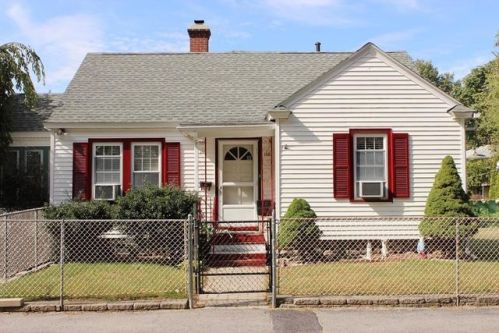 138 Beaverbrook Pkwy, Worcester, MA 01603-2561