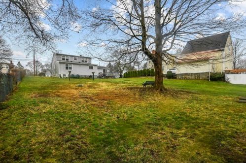 50 Pleasant St, Whitman MA 02382-2118 exterior