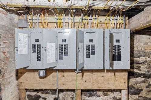 95 Harrison St, Worcester MA 01604-4215 exterior