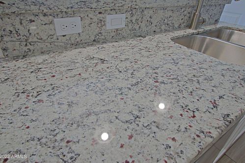 6426 38 Dr, Phoenix AZ 85029-2007 exterior