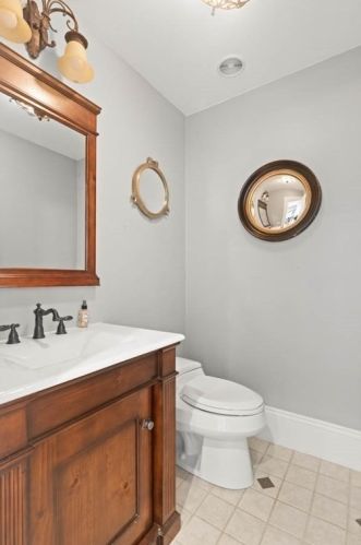 20 Phillips Ave, Rockport MA  01966-1144 exterior