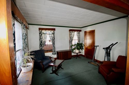 32 Winter St, Taunton MA 02780-1922 exterior