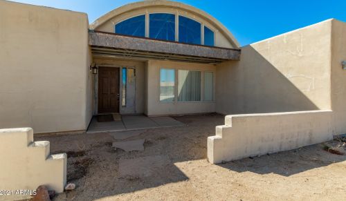 40116 Central Ave, Phoenix AZ 85086-0994 exterior