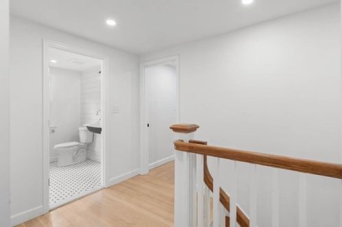 7 Queen Anne Ln, Hingham MA  02043-3904 exterior