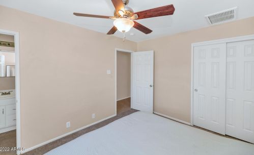 808 Cinnabar Ave, Phoenix AZ 85020-1736 exterior