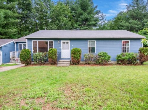 105 Haywood Dr, East Brookfield, MA 01515-1523