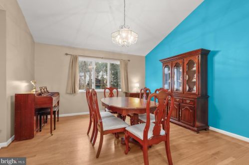 9757 Polished Stone, Columbia MD 21046-2802 exterior