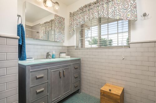 2807 11 Ave, Phoenix AZ 85021-7111 exterior