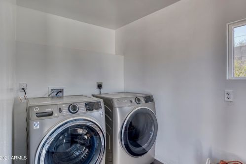 1208 Campbell Ave, Phoenix AZ 85015-3824 exterior