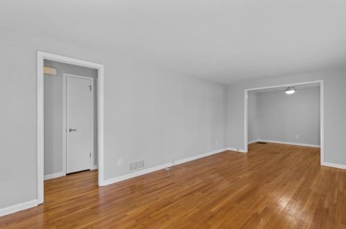 2304 Capehart Cir, Atlanta GA  30345-1608 exterior