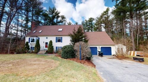 10 Tommi Ann Ter, East Bridgewater, MA 02324-2048