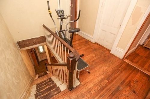 8 Fern St, Lawrence MA 01841-1160 exterior