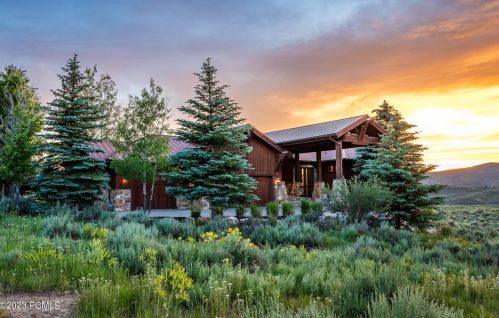 2366 Westview Trl, Park City UT 84098-6342 exterior